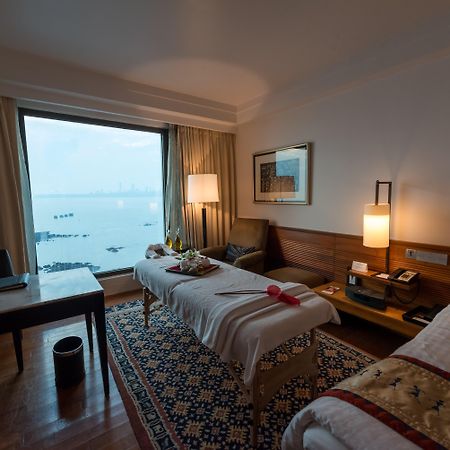 Intercontinental Marine Drive Mumbai By Ihg Hotel Exterior photo