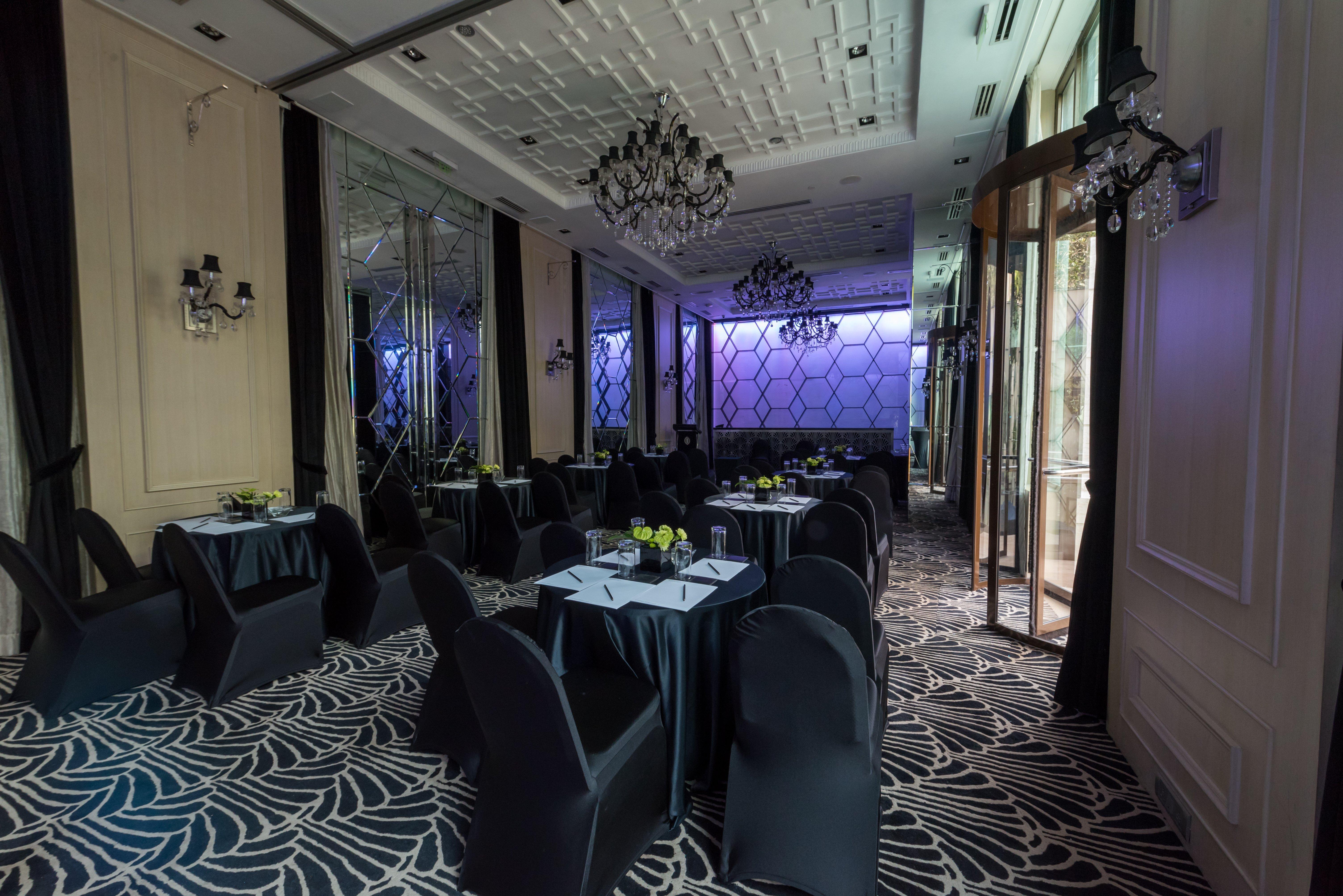 Intercontinental Marine Drive Mumbai By Ihg Hotel Exterior photo