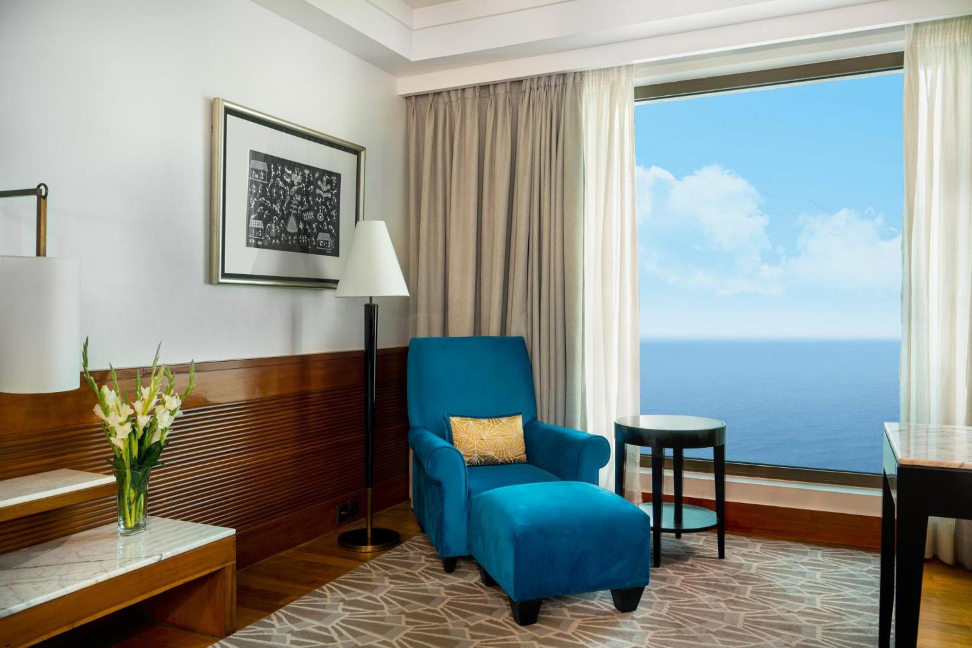 Intercontinental Marine Drive Mumbai By Ihg Hotel Exterior photo