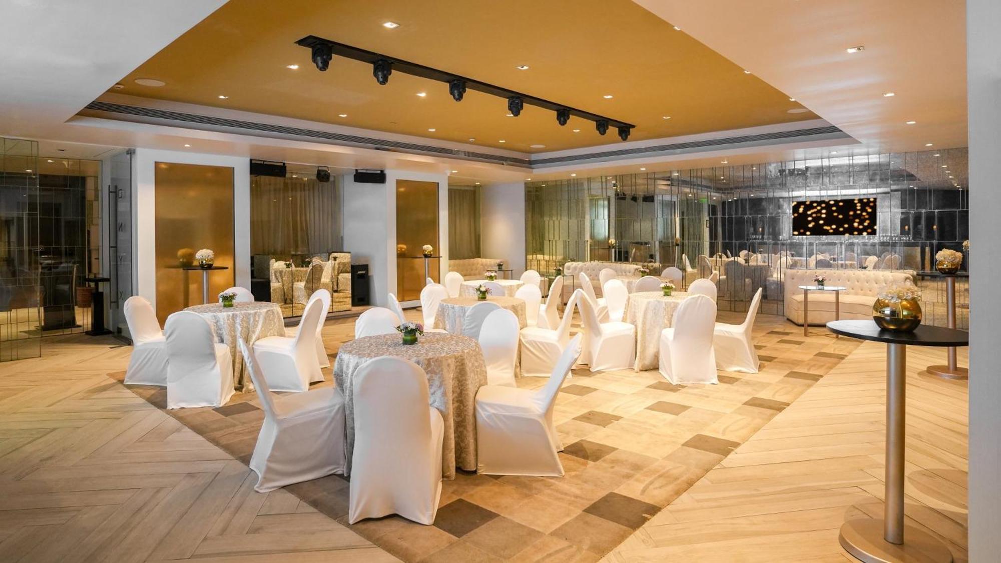Intercontinental Marine Drive Mumbai By Ihg Hotel Exterior photo