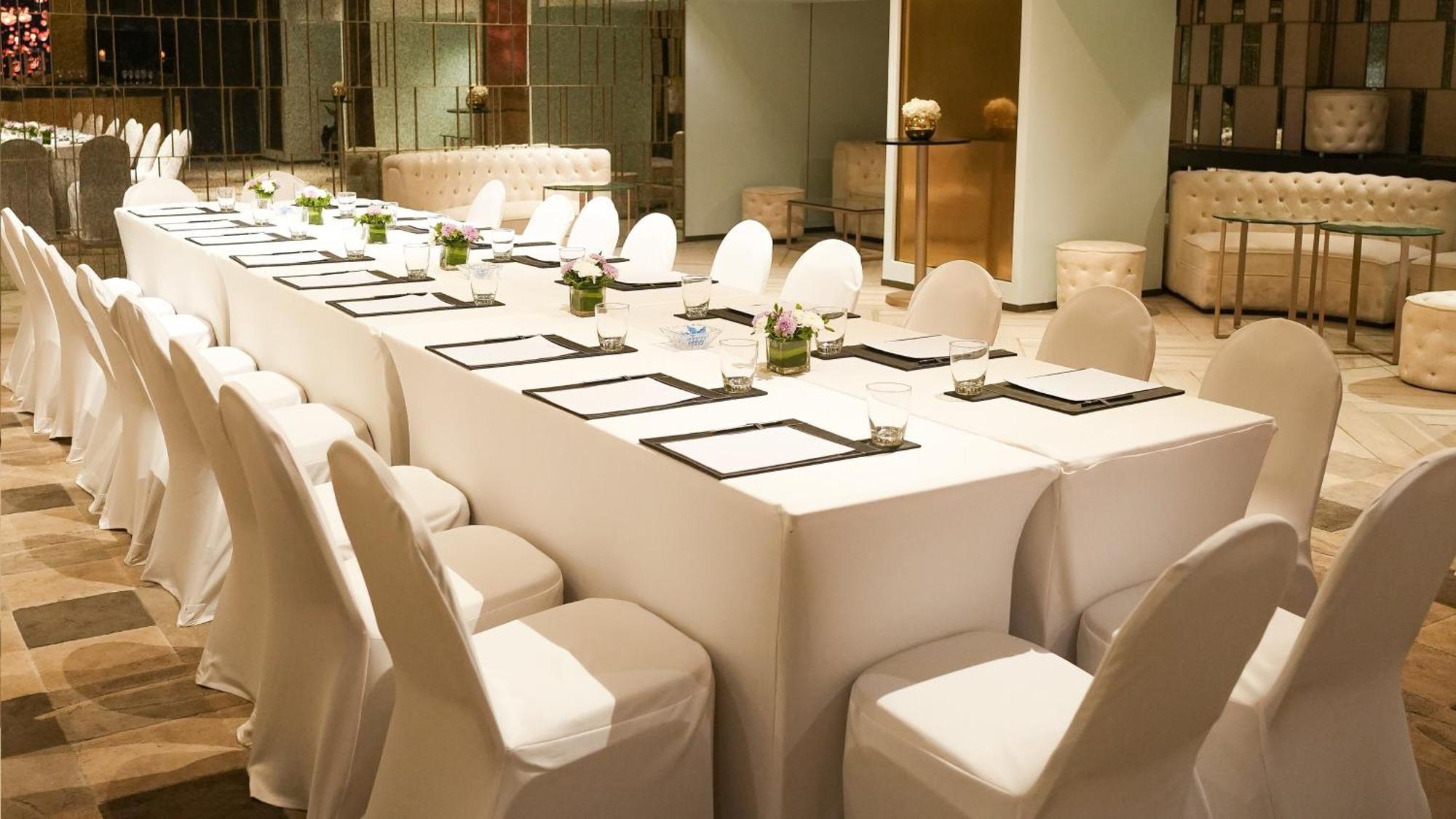 Intercontinental Marine Drive Mumbai By Ihg Hotel Exterior photo